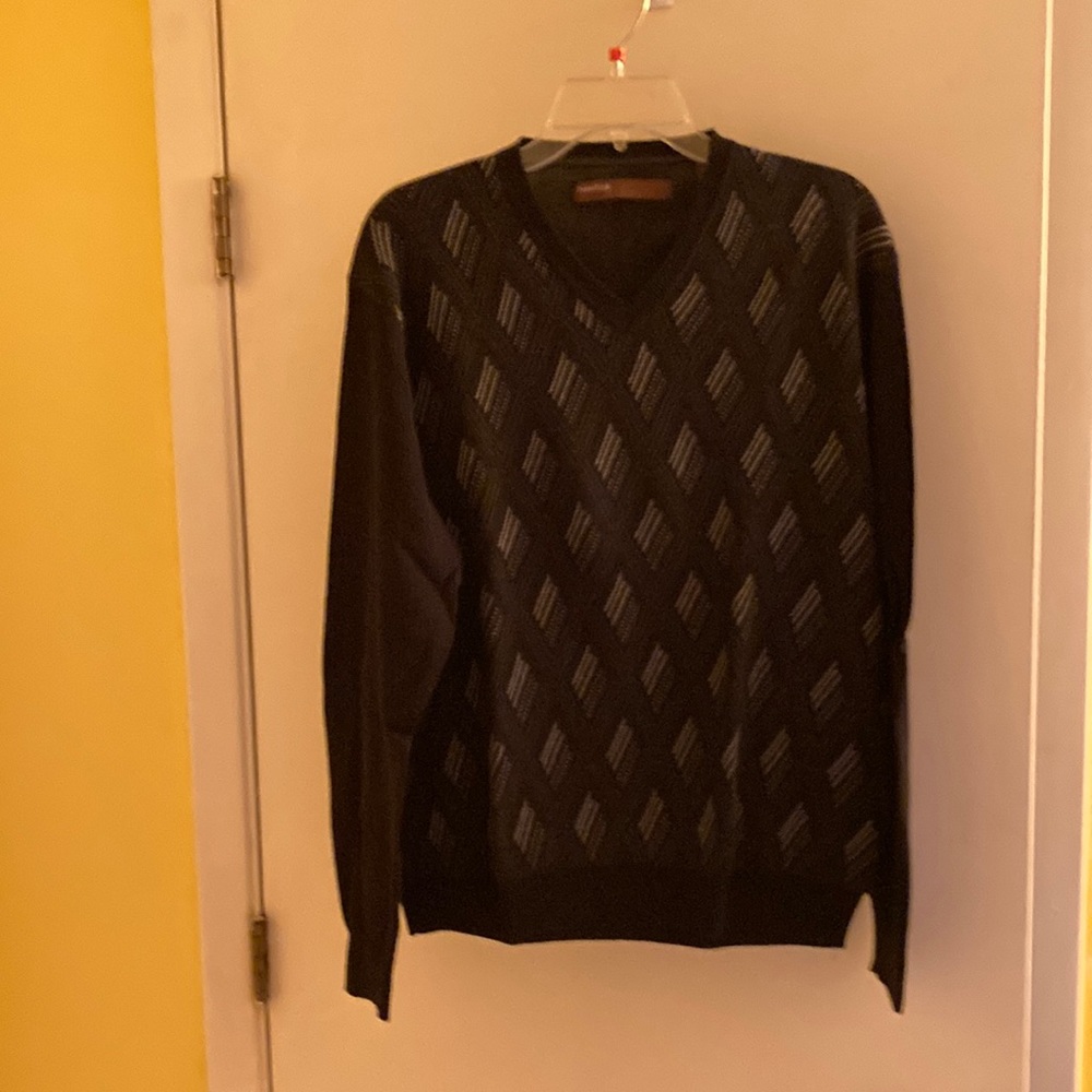 Perry Ellis Men V Neck Sweater Black size Large